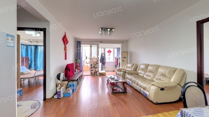 银城西堤国际第二区二手房实景图