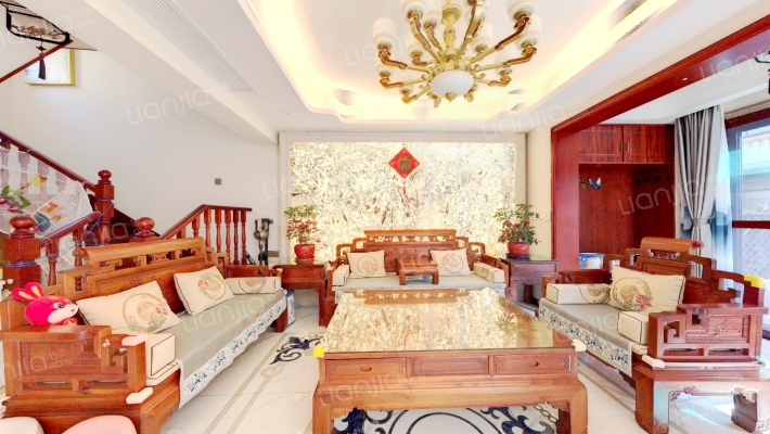 保利蔚蓝林语二手房实景图