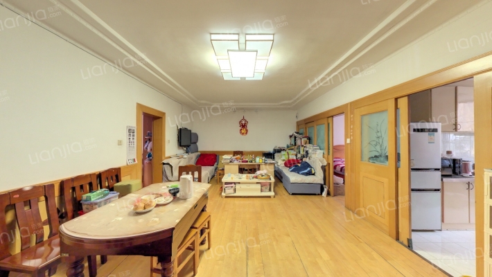 东泉花苑二手房实景图