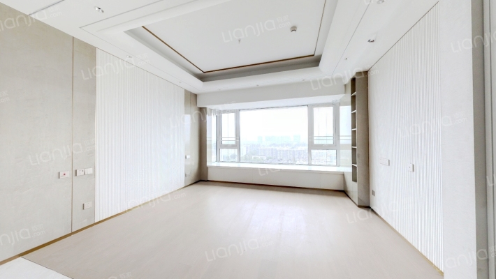 华贸国际公寓二手房实景图