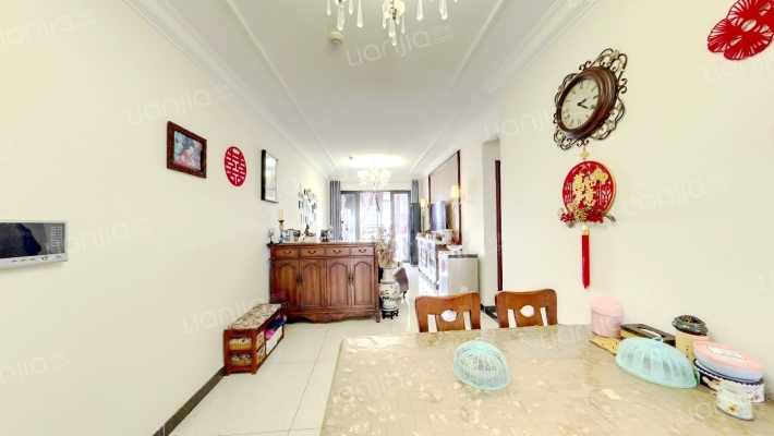 恒大中心二手房实景图