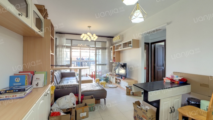 美林海岸二手房实景图