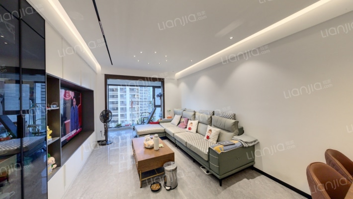 中骏合景府二手房实景图