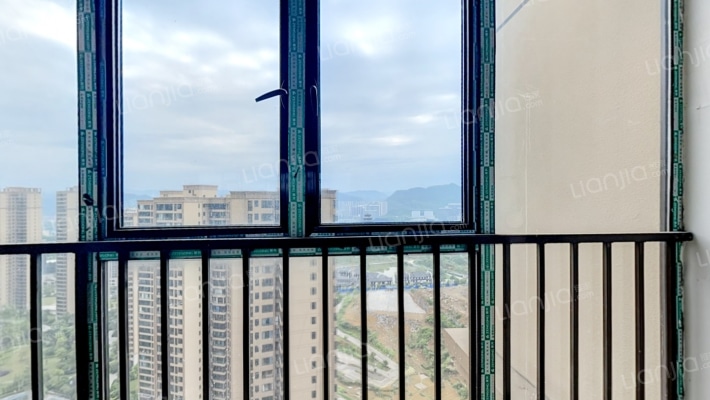 诚信御景园二手房实景图