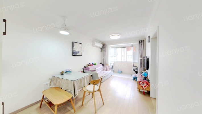 朱行四村二手房实景图