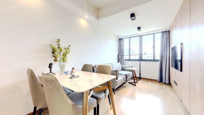 三里亭苑二区二手房实景图