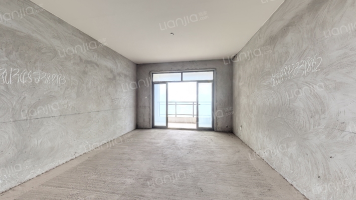 富力湾云上二手房实景图