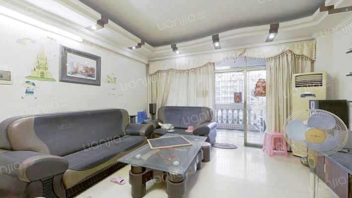 雅居花园二手房实景图