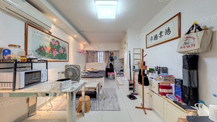 城市主场二手房实景图