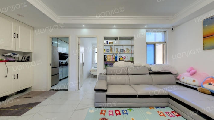 蓝天公寓二手房实景图