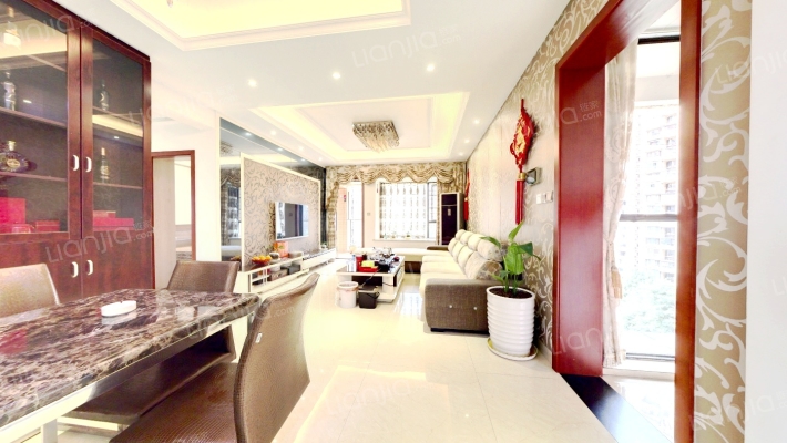 保利公园198蔷薇郡二手房实景图