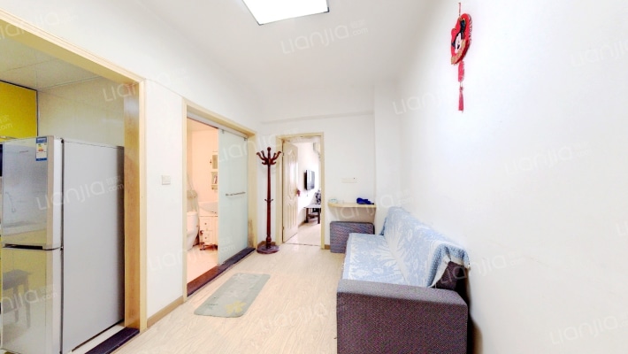 安静社区二手房实景图