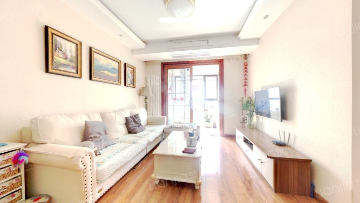 保利华庭二手房实景图