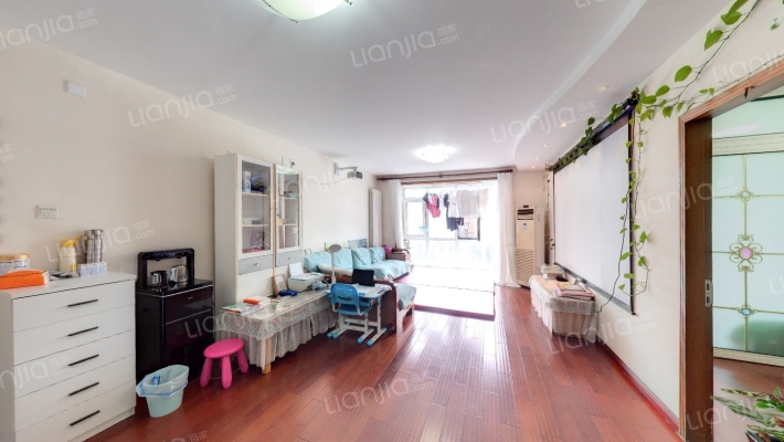 一幅画卷二手房实景图