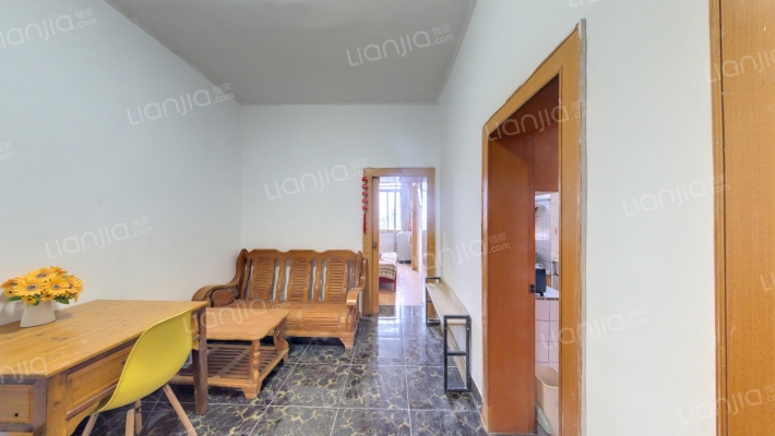 石头街14号二手房实景图