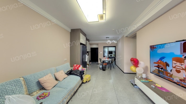 地铁盛观尚城二手房实景图