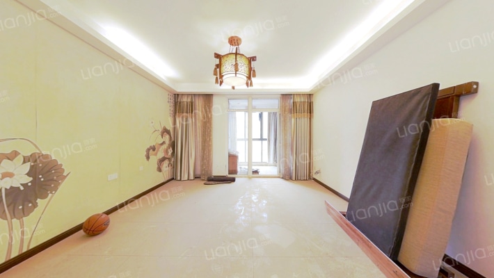 东郊小镇第四街区二手房实景图