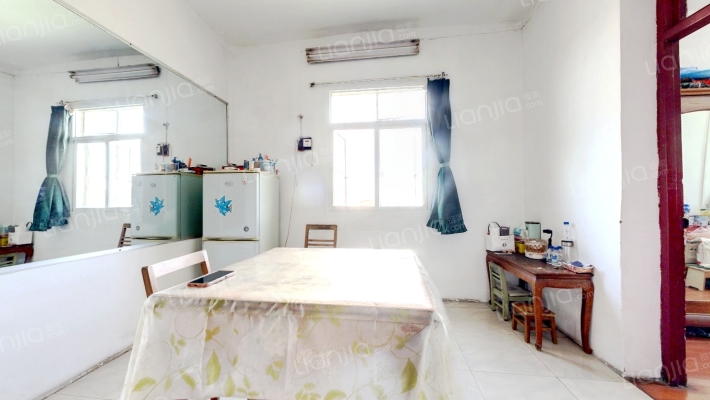 新马路二手房实景图