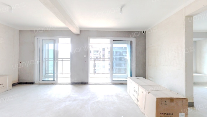 西径晓风苑二手房实景图