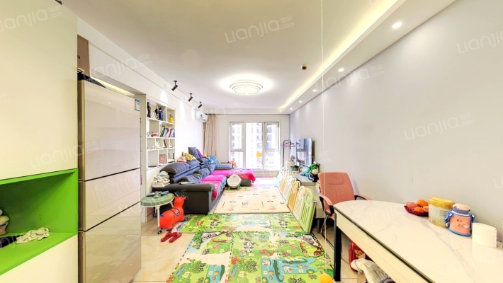 华润凯旋门三期二手房实景图