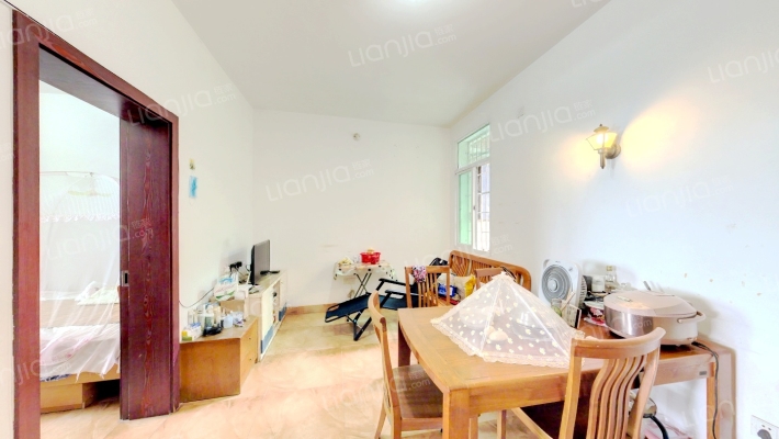 粮食集团宿舍二手房实景图