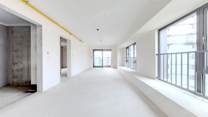 中建·鄂旅投·壹品公馆二手房实景图