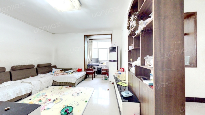 南部阳光小区二手房实景图