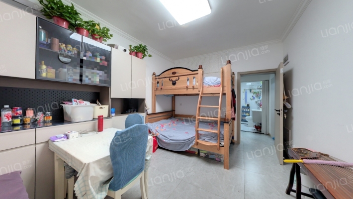 普德村132号二手房实景图