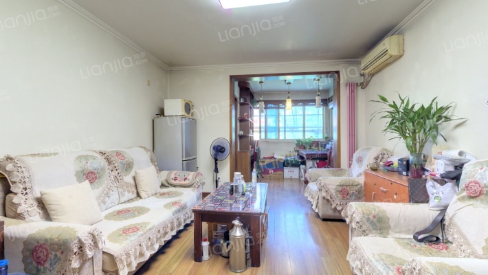 葡东小区二手房实景图