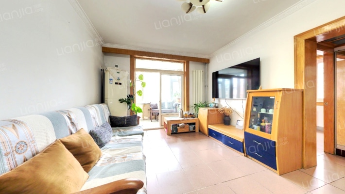 燕化星城健德三里二手房实景图