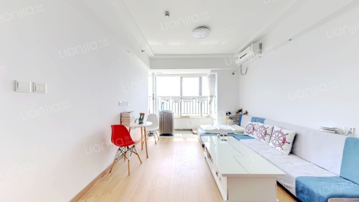 绿城梦想小镇二手房实景图