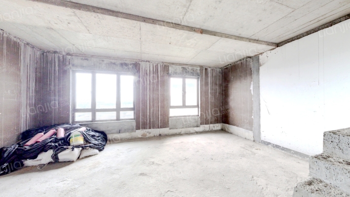 世茂国风长安二手房实景图