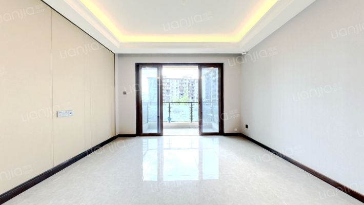 华侨城碧桂园莫奈的湖二手房实景图