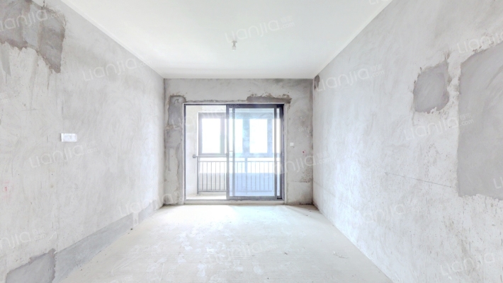 鲁能星城外滩天景二手房实景图