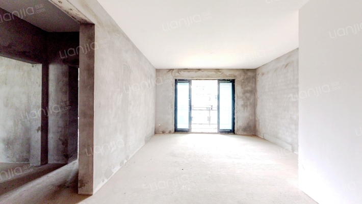 力帆翡翠华府二手房实景图