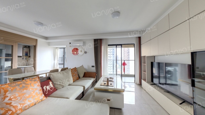 松湖之光2期尚品二手房实景图