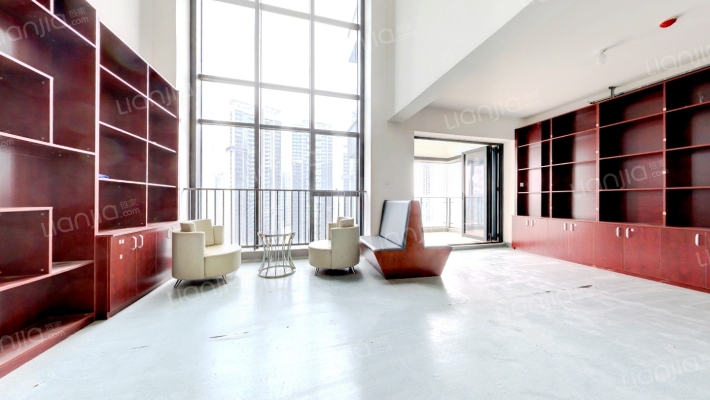 蔚蓝阁B区二手房实景图