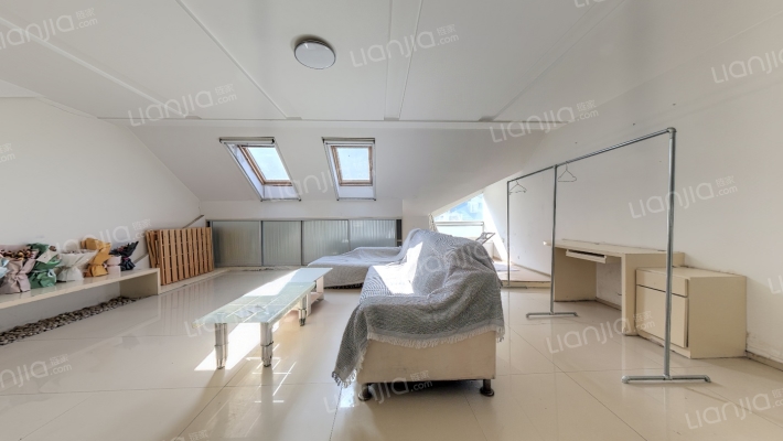 燕东秀府二手房实景图