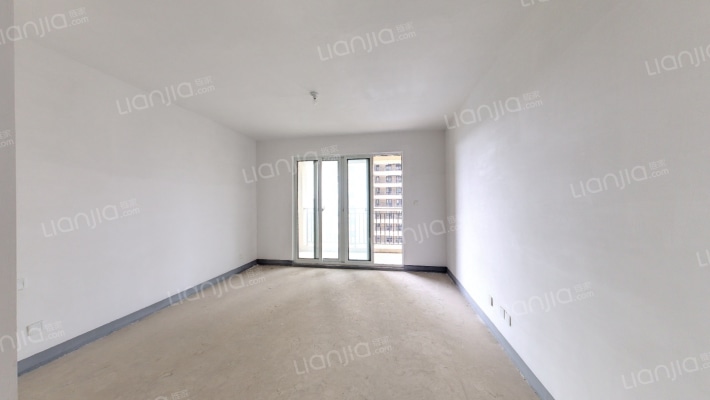 中南君悦府二手房实景图