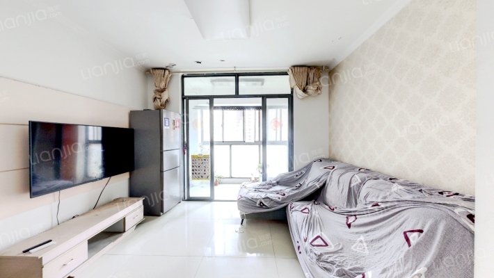 鸿徽苑二手房实景图