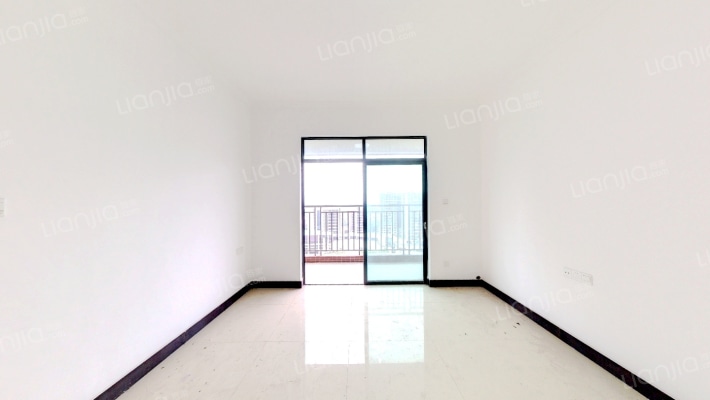 万顺华府二手房实景图