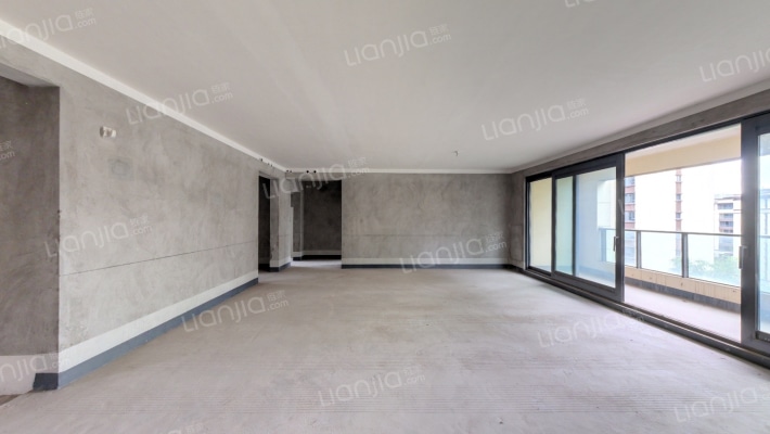 融创九棠府一期二手房实景图