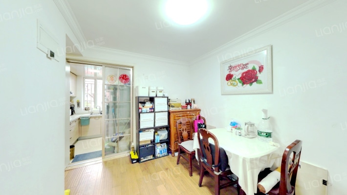 南方新村二手房实景图