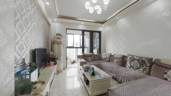 保利爱尚里尚美二手房实景图