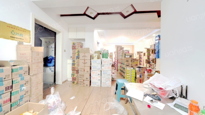 鲁商常春藤二手房实景图