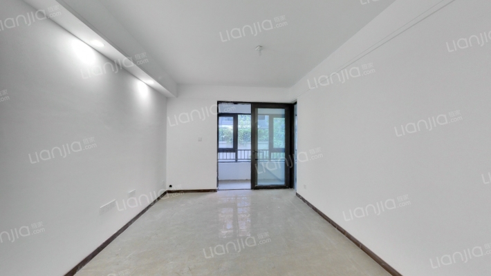 融创隐溪晓院二期二手房实景图