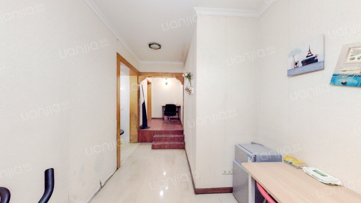 雾都大厦二手房实景图