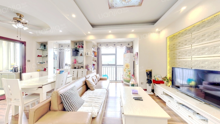 佳兆业金域天下一期二手房实景图