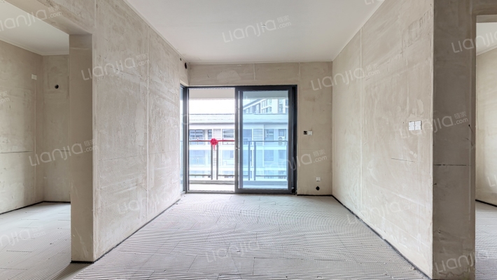 融创寻光江徕二手房实景图