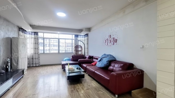 小月亮影视文化城二手房实景图